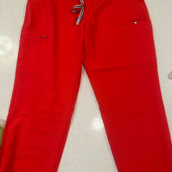 🏳️‍🌈NWOT FIGS XL scrub bottoms - Picture 2 of 6